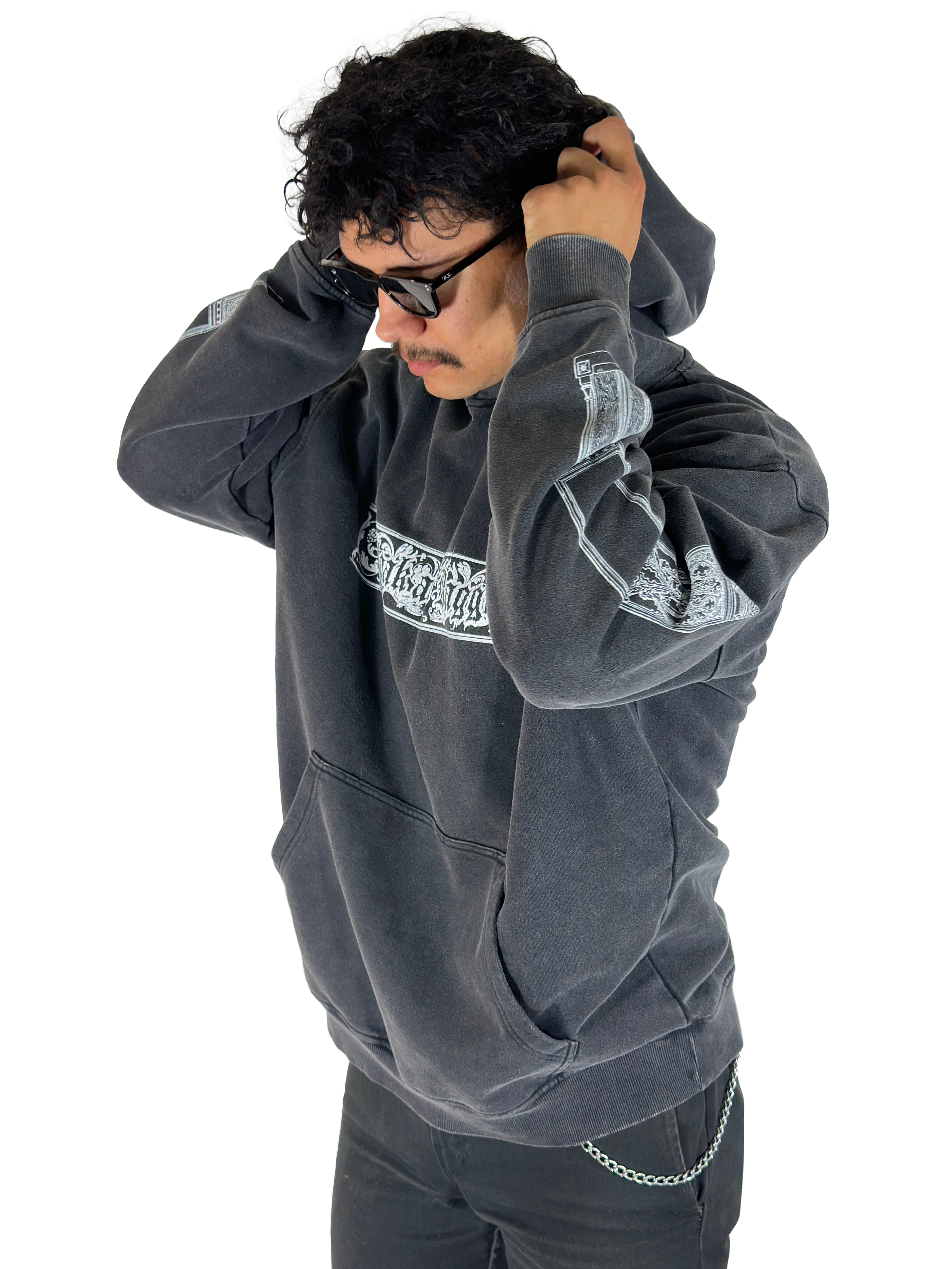 FILIGREE WASHED HOODIE IN BLACK
