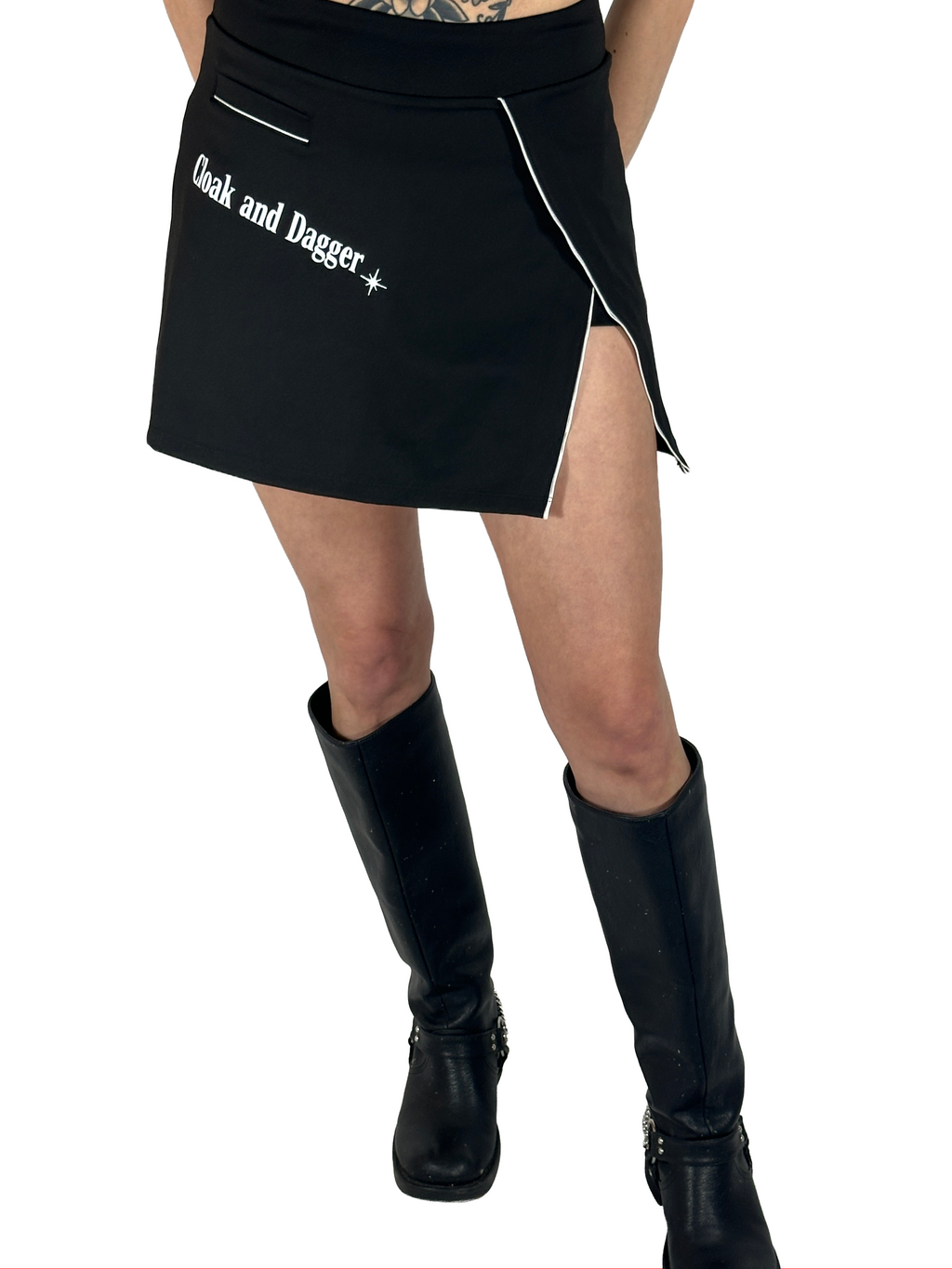THE FESTIVAL SKORT IN BLACK